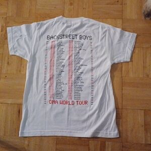Back street Boys DNA world Tour  Tee Shirt Size Small